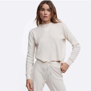 Mate the Label thermal boxy crop